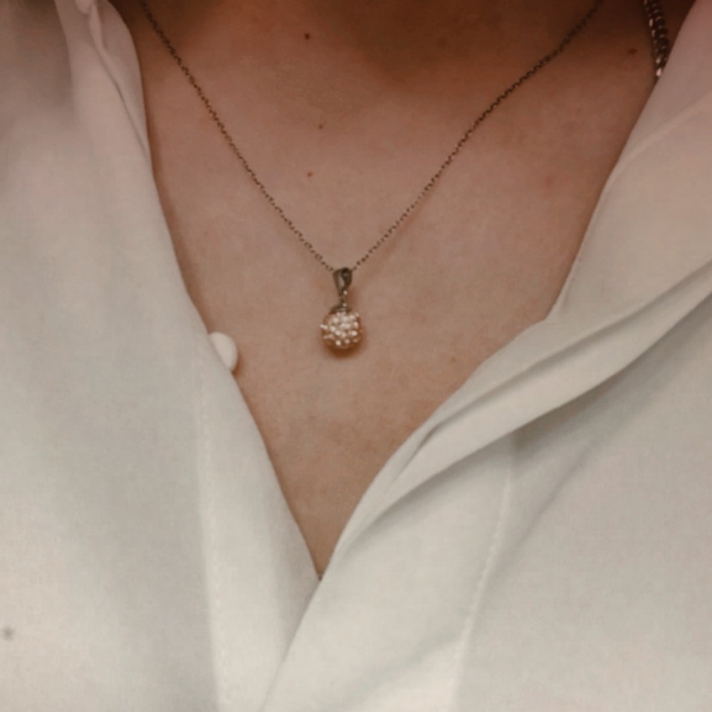 Peach rhinestone necklace